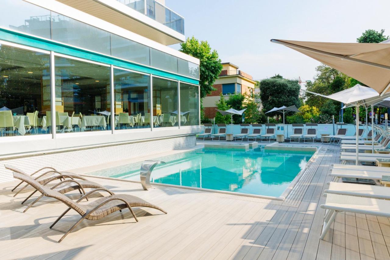 Aqua Hotel Rimini Exterior foto